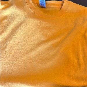 Gildan Men's Orange T-Shirt